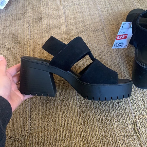 H&M Chunky Heels - Picture 3 of 4